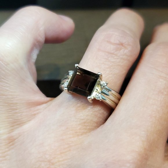 Size 7 925 Sterling Silver Square Smoky Quartz And CZ Ring - Picture 3 of 8